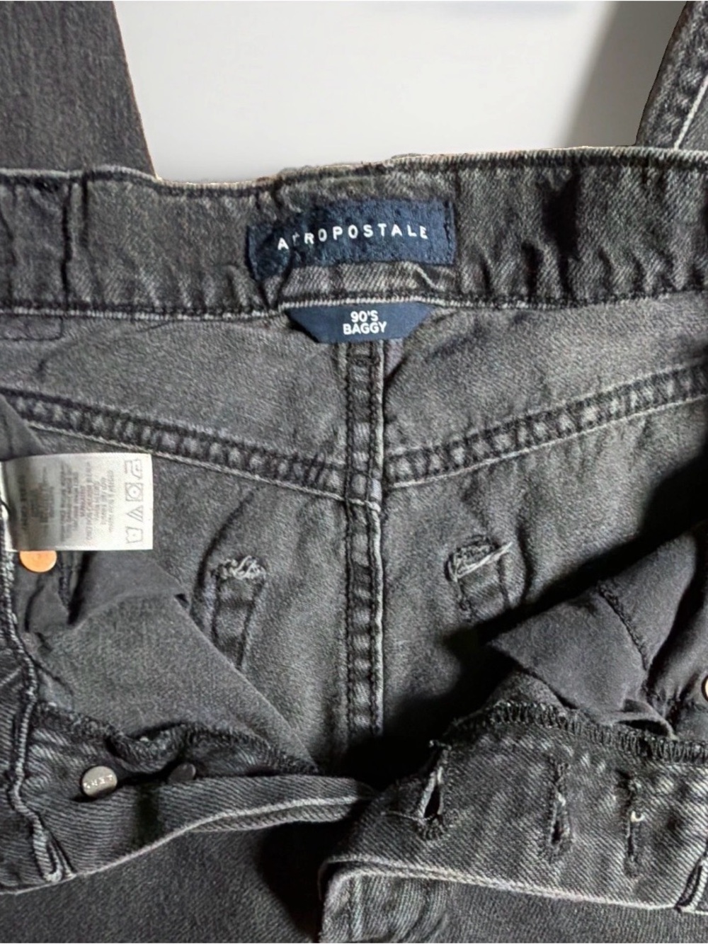 Aeropostale 90's Baggy Women’s Jeans - Black